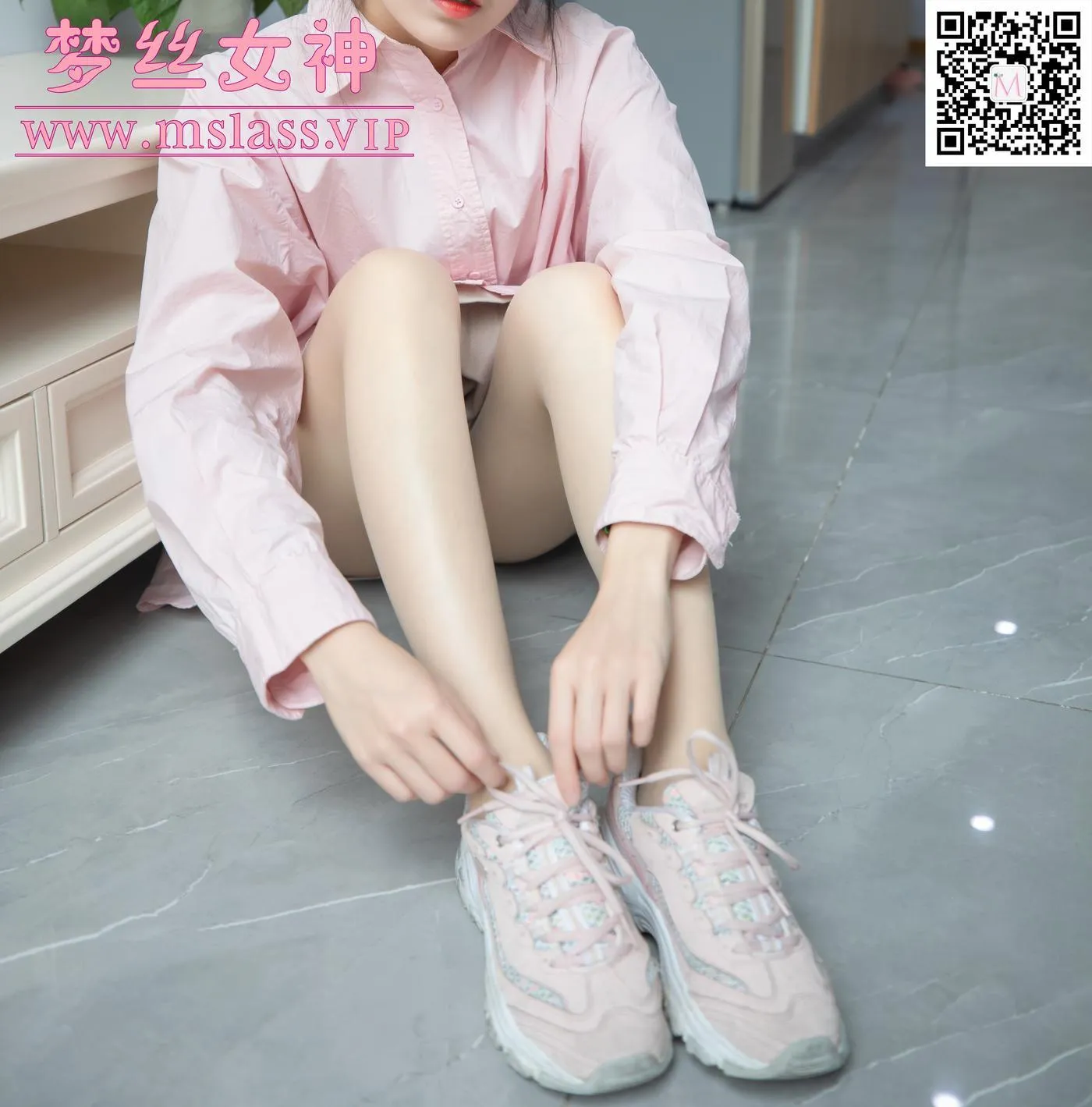 [MSLASS梦丝女神] 2020.10.22 NO.130 莹仙女 粉粉的 [66P]插图2